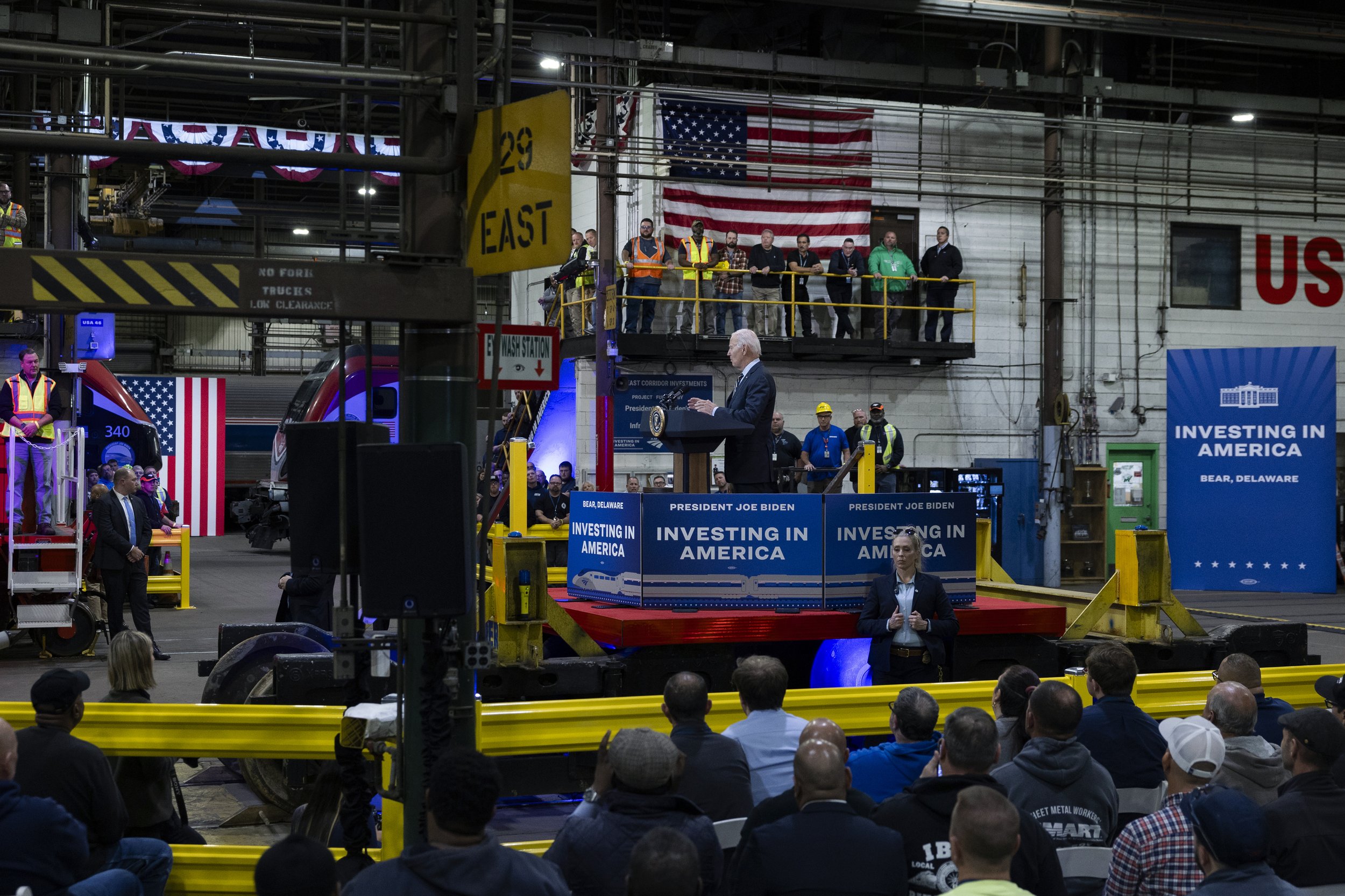  President Joe Biden speaks to Amtrak employees in Bear, Delaware on November 6, 2023. (On assignment for Bloomberg) 