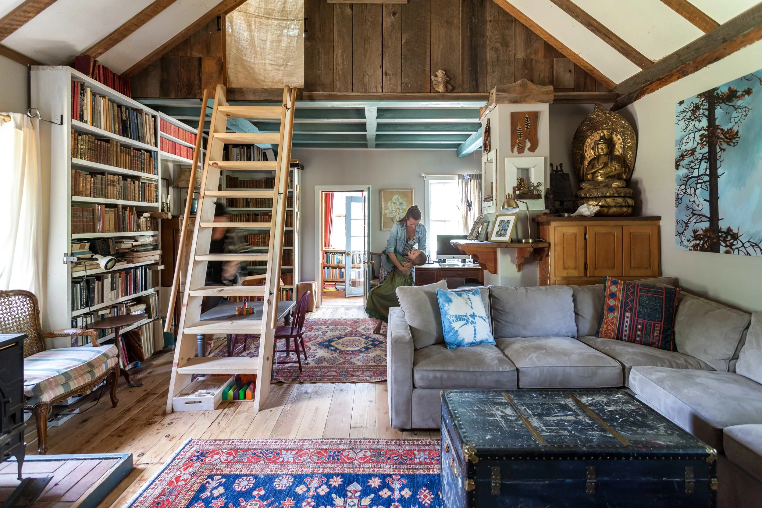 Full of local art and family heirlooms, not much has changed. Even with a second generation family moving in, it's soul remains intact.