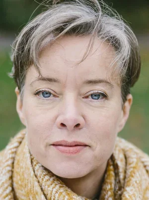 Nicola Blackwell