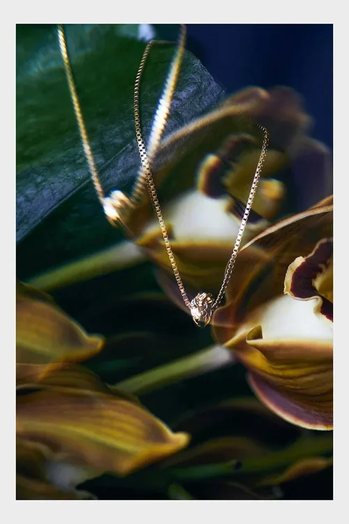 010_2026_CatherineBlack_JewelleryPhotographer.jpg.webp