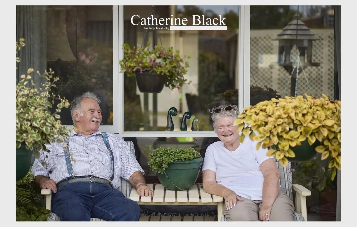 006_CatBlack2026_Lifestyle.jpg