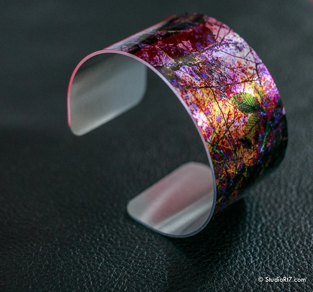 SR7metalcuffs-004.jpg