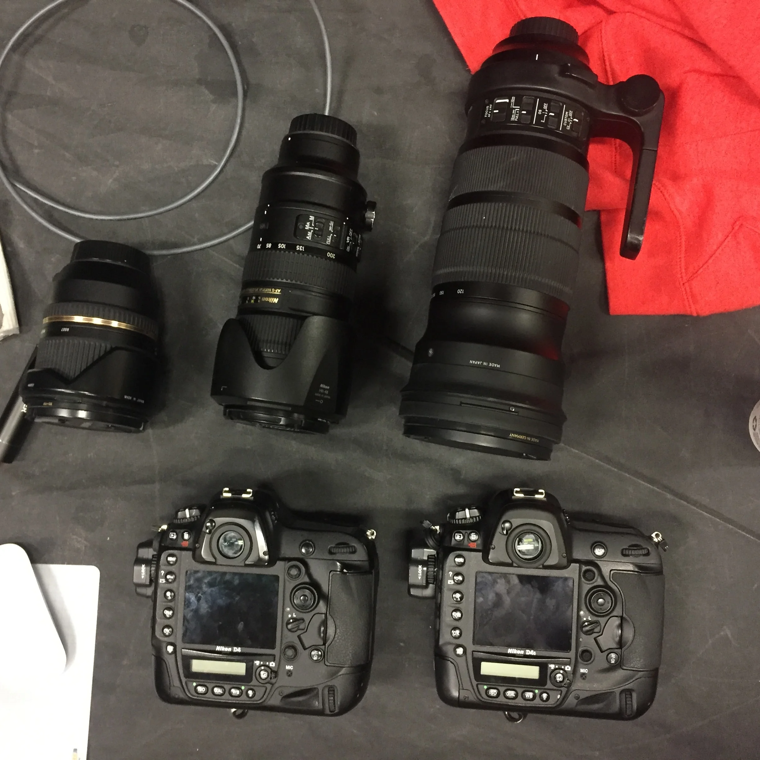Working with a pretty light setup for the Invitational. Nikon D4, Nikon D4S, Tamron 24-70, Nikon 70-200, Sigma 120-300