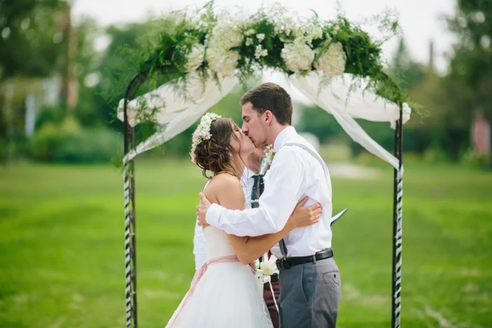 byron_colby_barn_wedding_0016.jpg