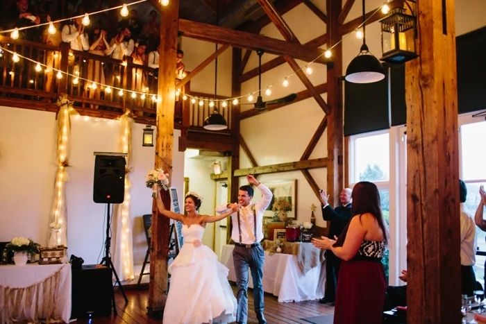 byron_colby_barn_wedding_0046.jpg