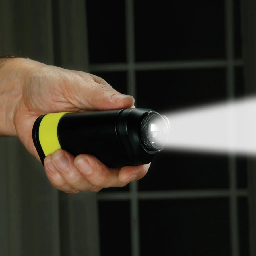 SP-1100_flashlight.jpg