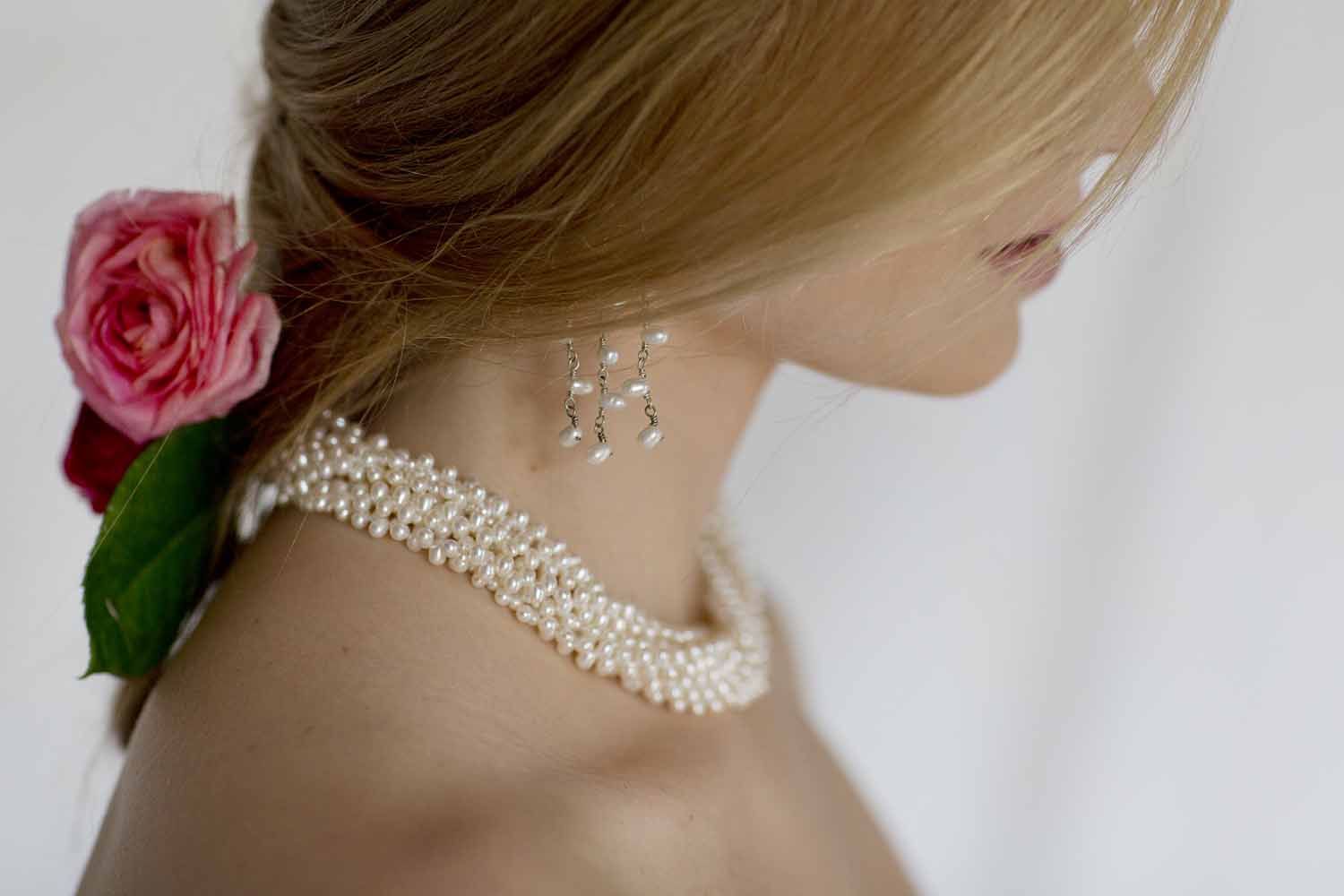 kari herer-109 copy_rice_pearls_bridal_necklace.jpg