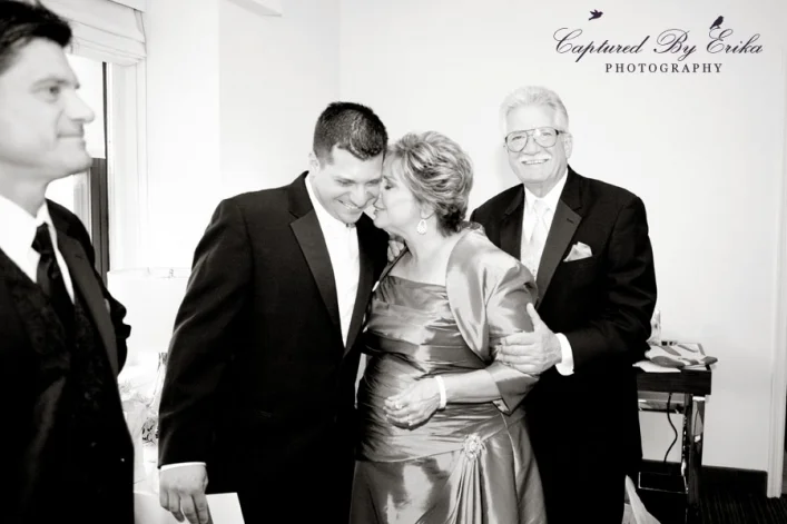 ValentinaChris-Studio450-Wedding-NewYork-19WB(pp_w707_h471).jpg