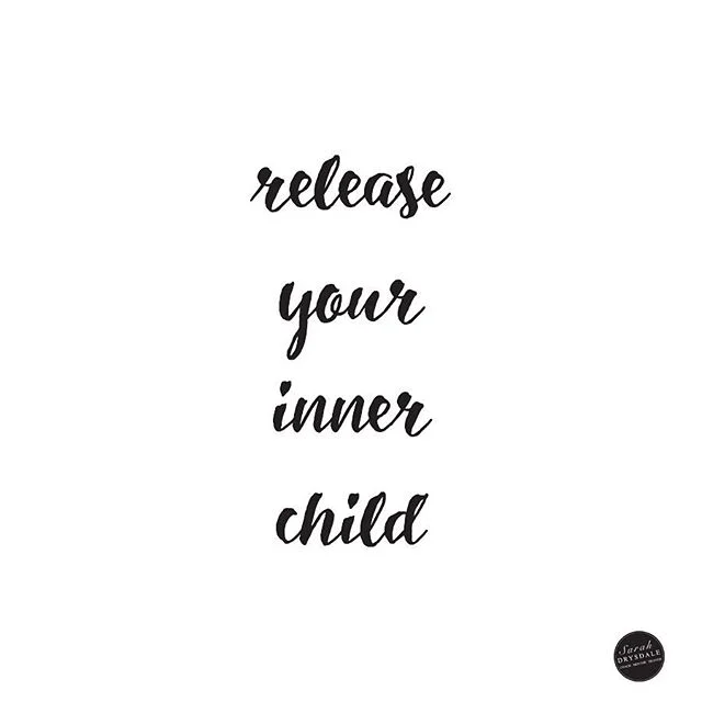 It's Saturday night! It's time to let out our inner child 💐