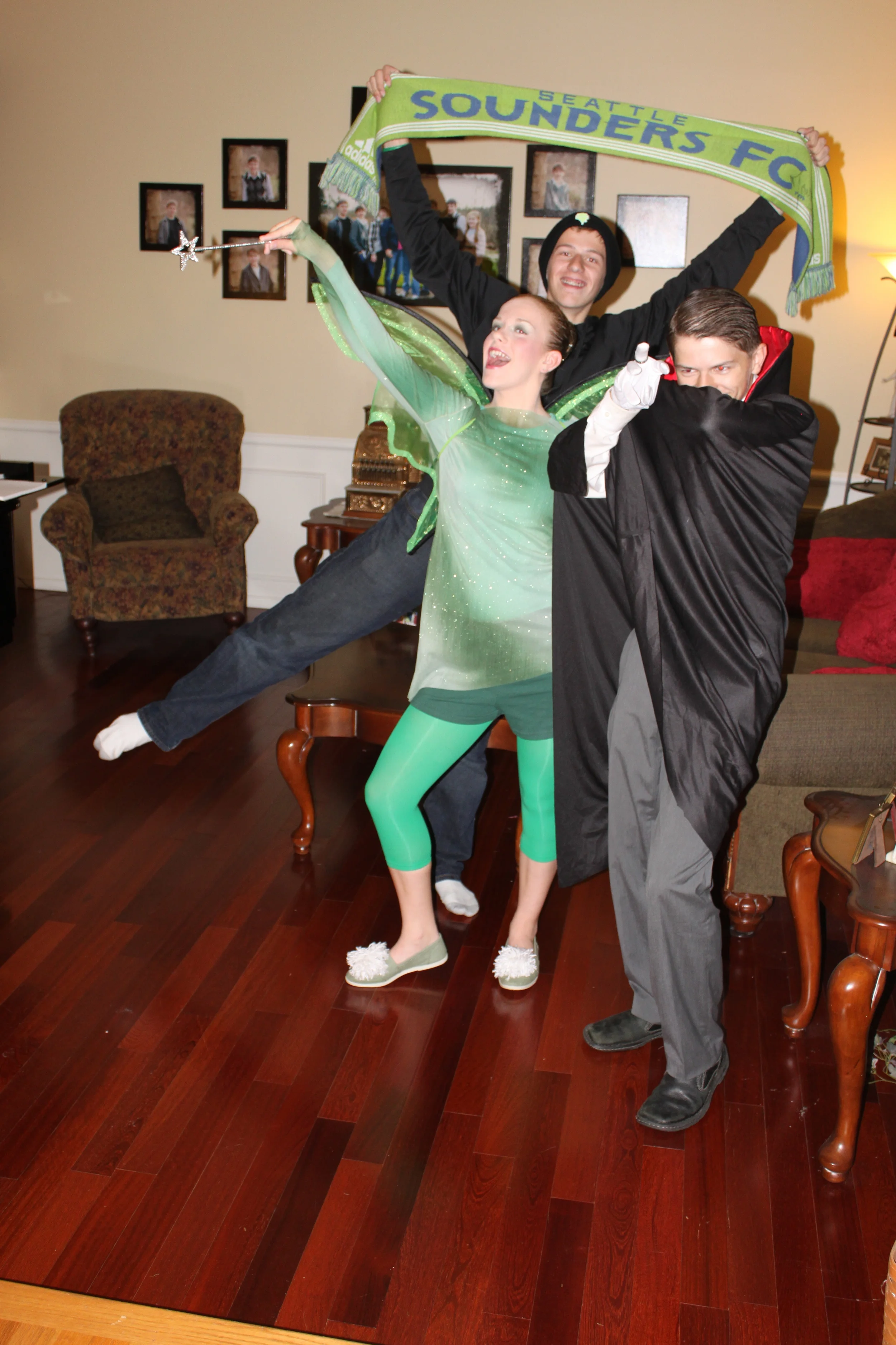 Chris (super fan), Jessie (Tinker Bell) and Matt (Vampire)