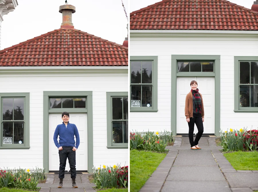 014-mukilteo-washington-lighthouse-engagement-session.jpg