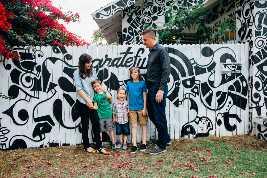 012-family-session-downtown-phoenix-arizona-nicole-franke-felt-flower-shop-katheryn-moran-photoraphy.jpg