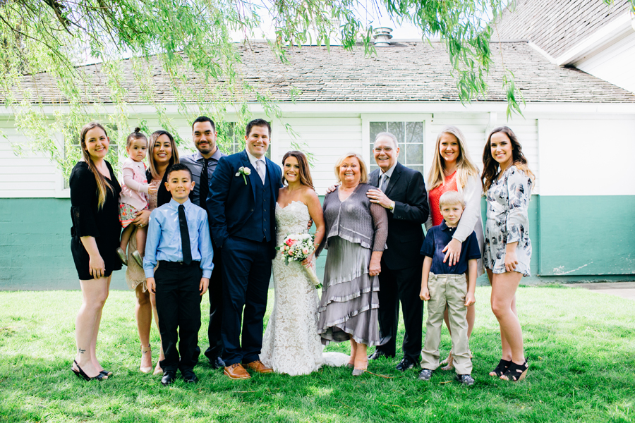 060-seattle-bothell-wedding-photographer-russells-restaurant-wilkins-photo.jpg