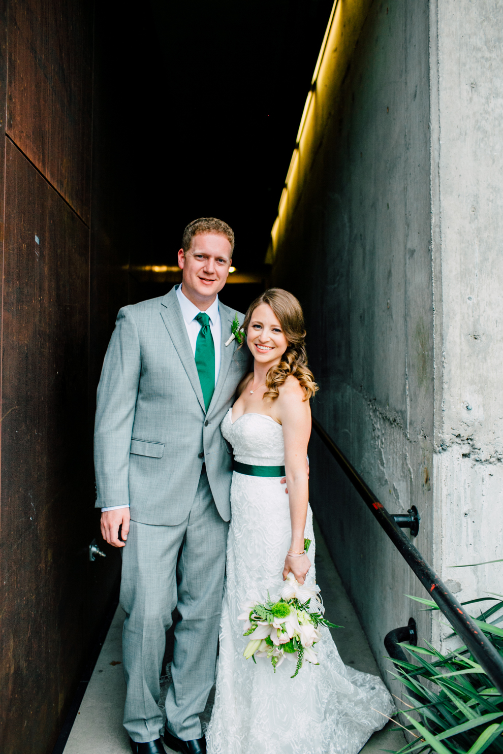 033-fremont-foundry-seattle-wedding-katheryn-moran-photography-anthony-kaitlin.jpg