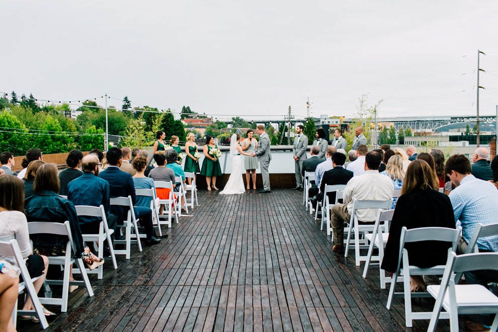 053-fremont-foundry-seattle-wedding-katheryn-moran-photography-anthony-kaitlin.jpg