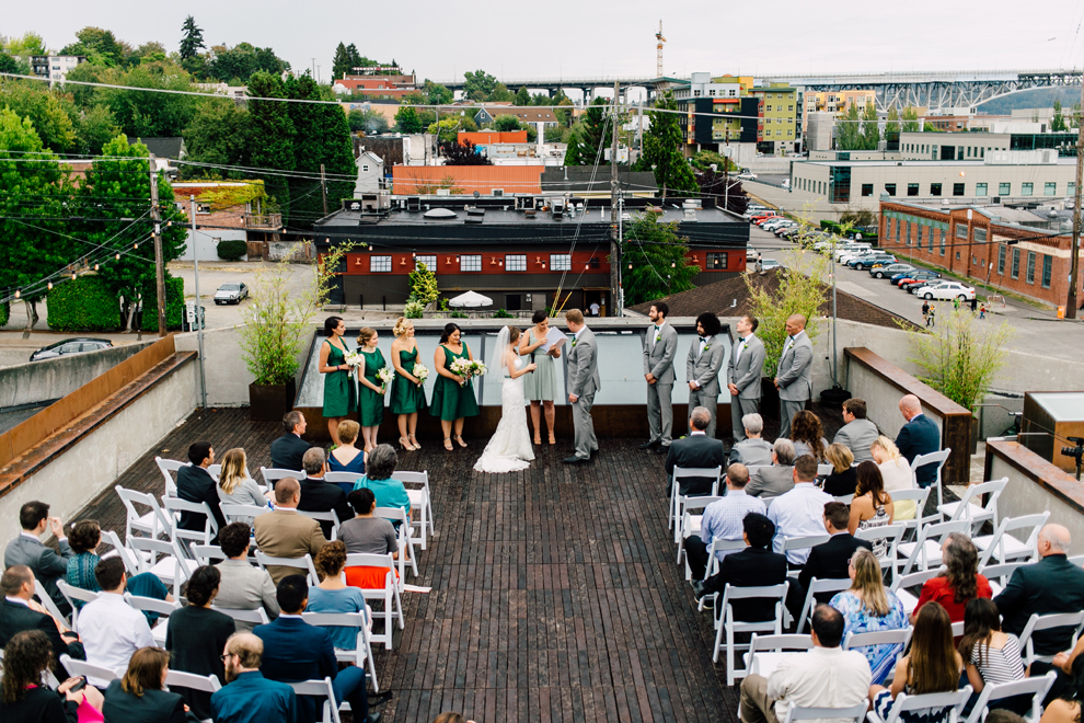 055-fremont-foundry-seattle-wedding-katheryn-moran-photography-anthony-kaitlin.jpg