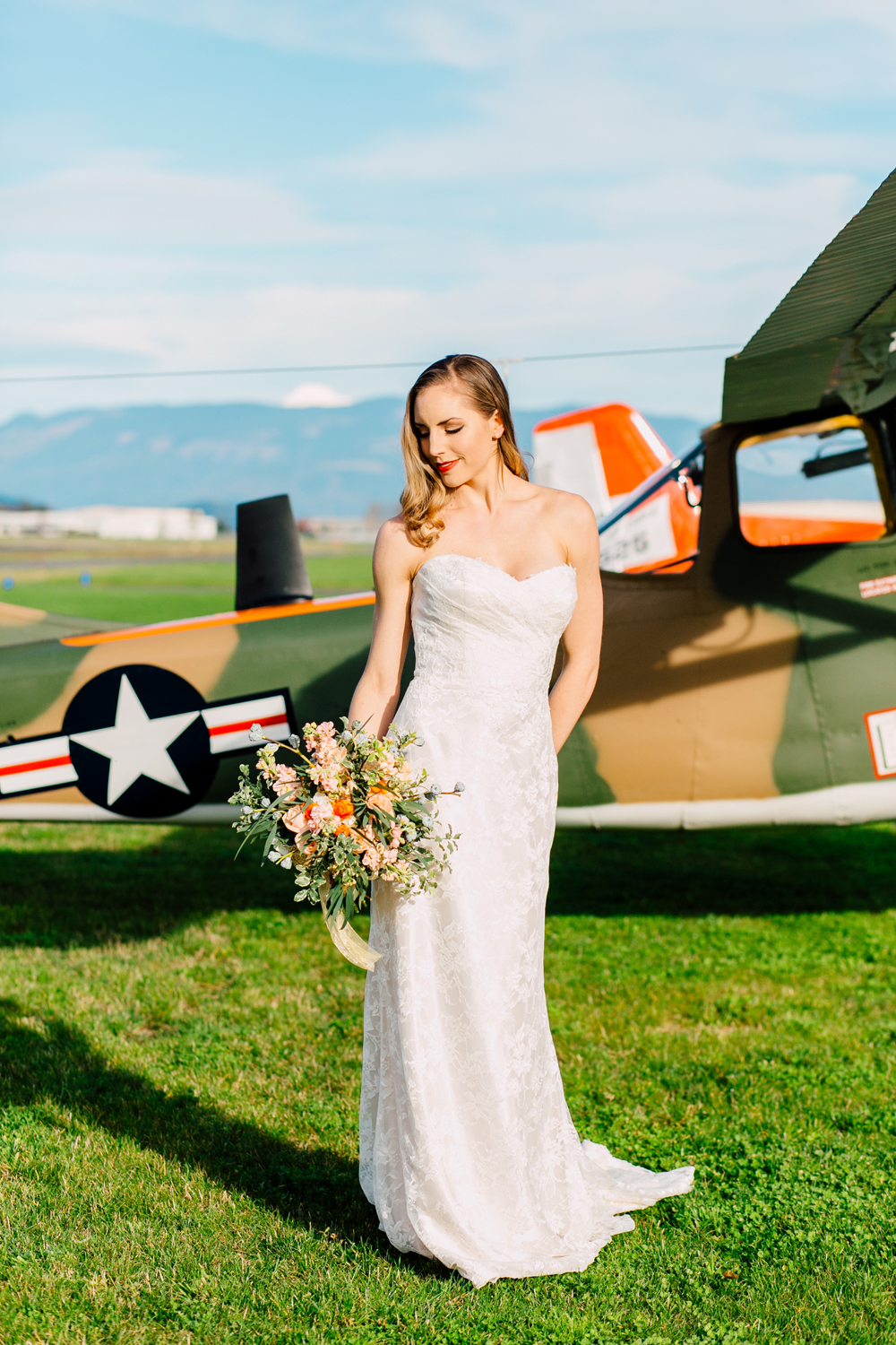 011-burlington-flight-museum-wedding-katheryn-moran-photography-aviation.jpg