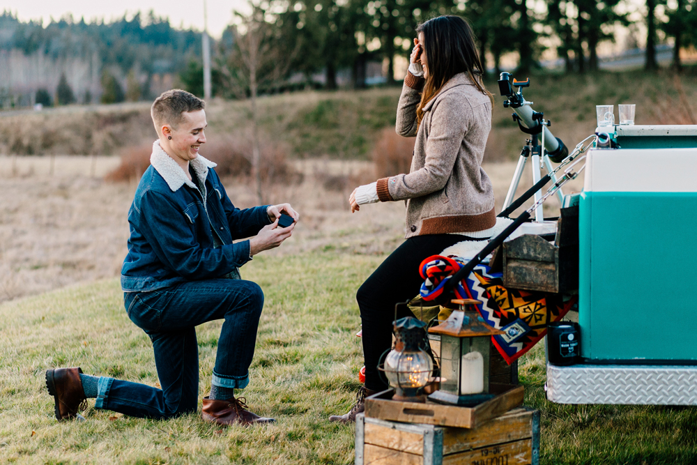 008-seattle-bellingham-engagement-photographer-katheryn-moran-star-gazing-styled.jpg