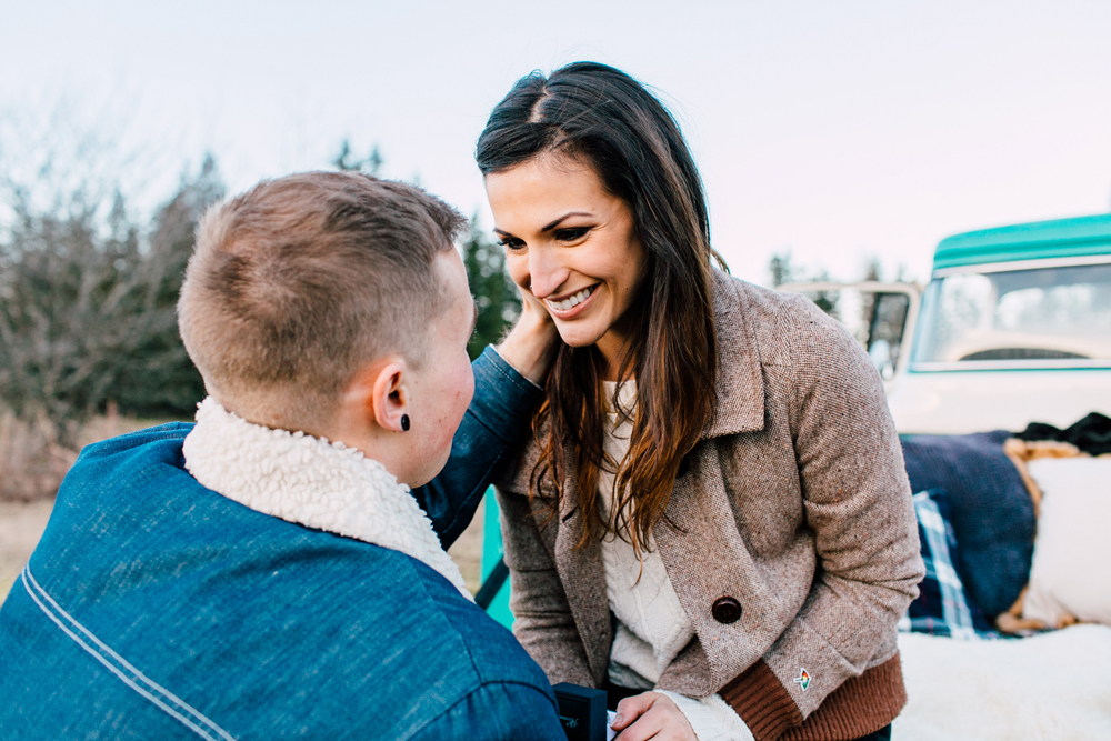 012-seattle-bellingham-engagement-photographer-katheryn-moran-star-gazing-styled.jpg