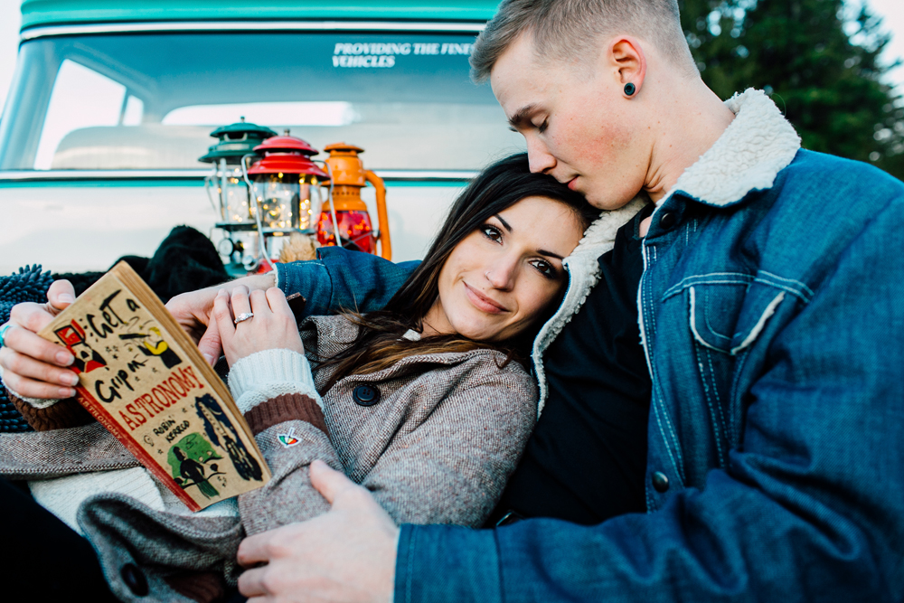 021-seattle-bellingham-engagement-photographer-katheryn-moran-star-gazing-styled.jpg