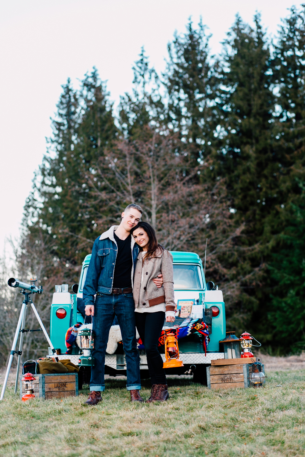 029-seattle-bellingham-engagement-photographer-katheryn-moran-star-gazing-styled.jpg