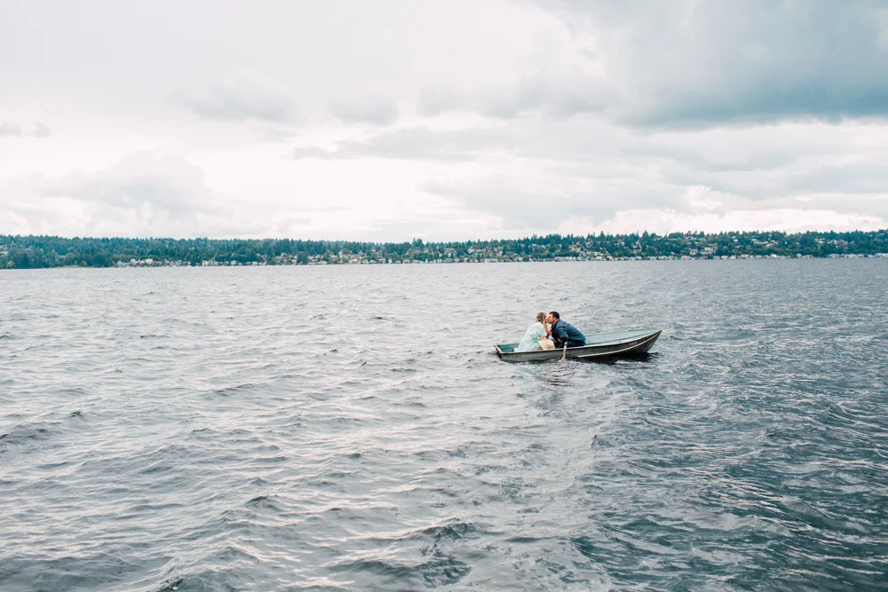 024-seattle-engagement-photographer-katheryn-moran-lake-washington-ashley-zach.jpg