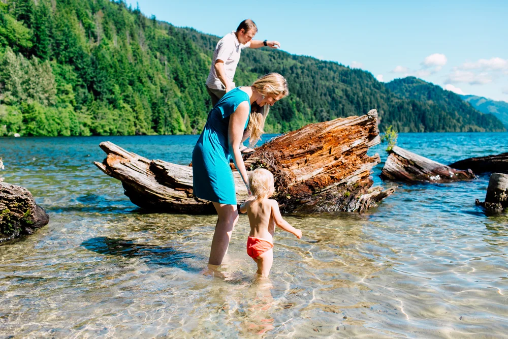 020-bellingham-family-photographer-north-lake-whatcom-trail-katheryn-moran-photography-2017.jpg