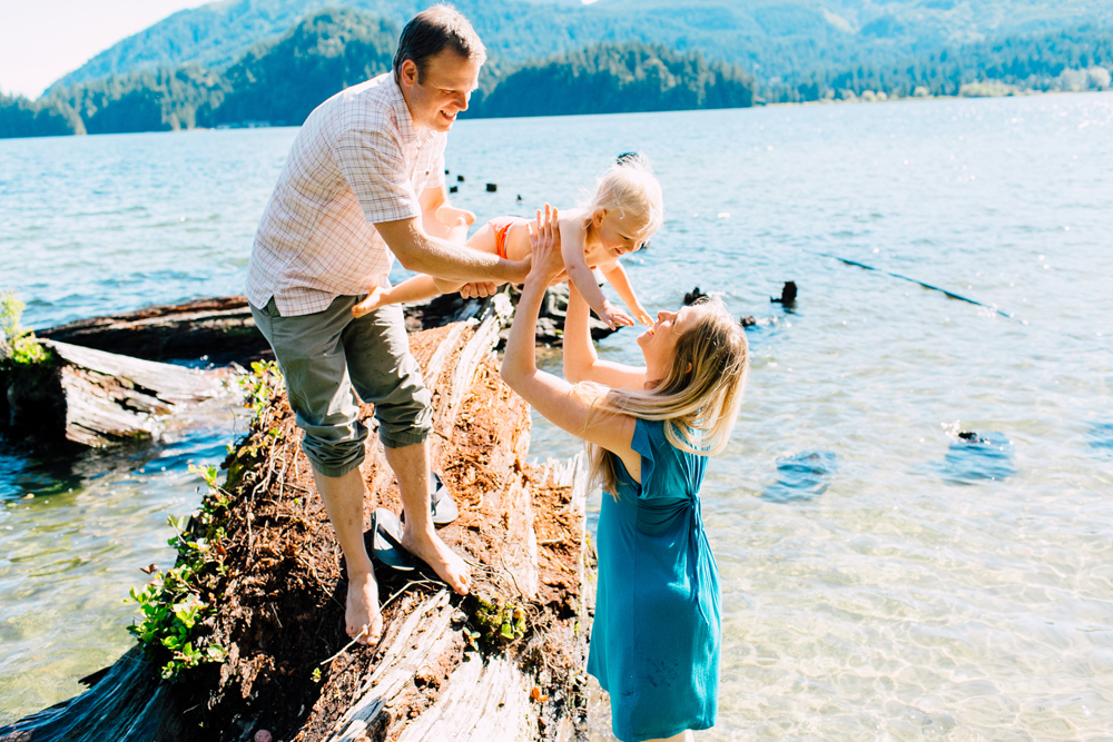 021-bellingham-family-photographer-north-lake-whatcom-trail-katheryn-moran-photography-2017.jpg