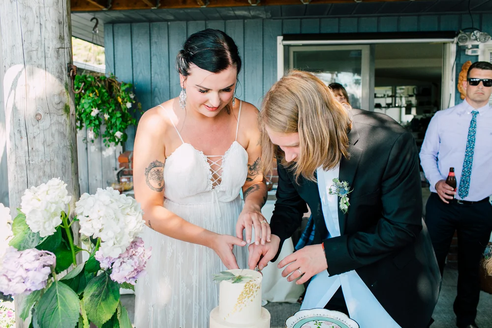 067-bellingham-lummi-reservation-wedding-photographer-katheryn-moran-tanya-dylan-2017.jpg