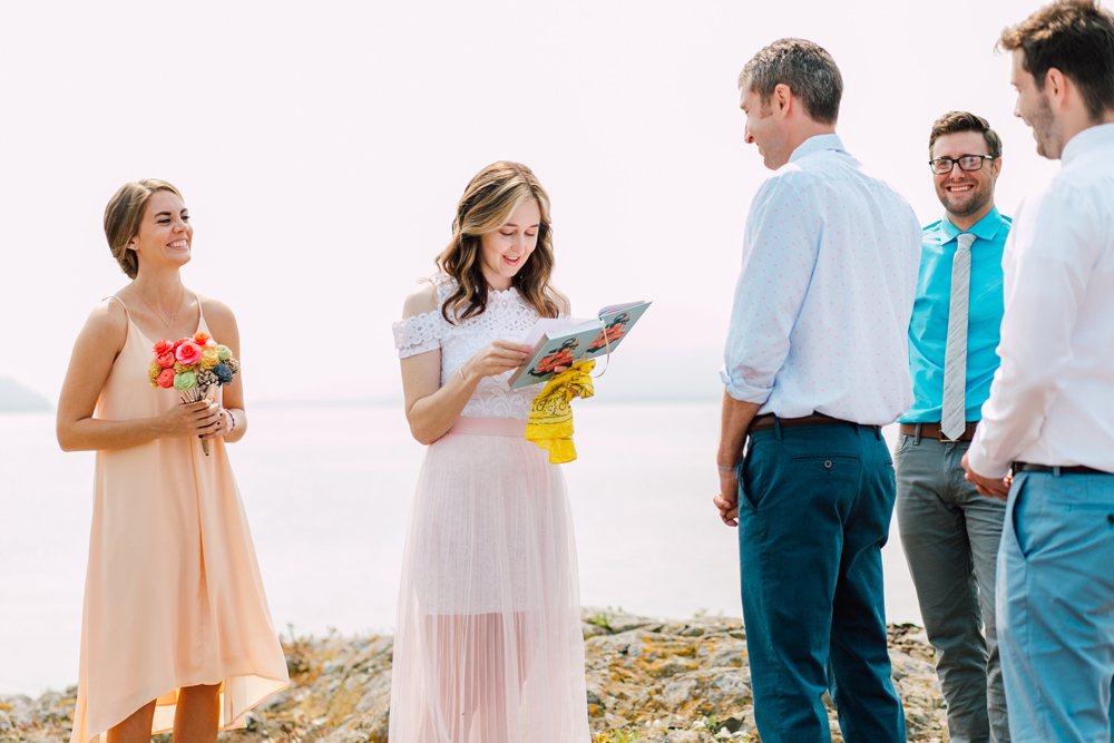 040-orcas-island-wedding-photographer-katheryn-moran-shayna-shaunn-elopement.jpg