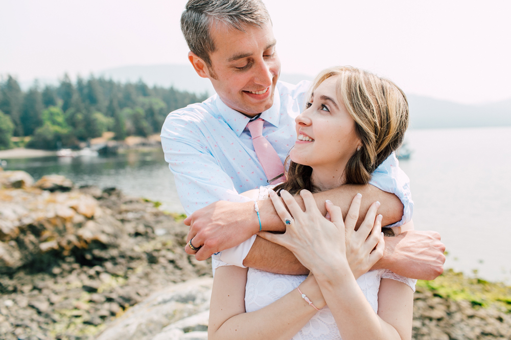 057-orcas-island-wedding-photographer-katheryn-moran-shayna-shaunn-elopement.jpg