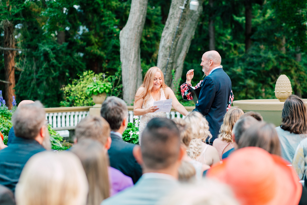 032-lairmont-manor-bellingham-wedding-photographer-katheryn-moran-helen-michael-2017.jpg