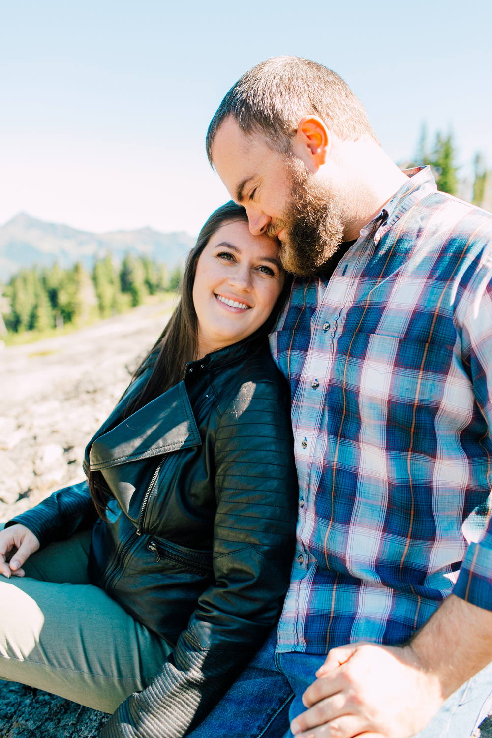 007-bellingham-engagement-photographer-katheryn-moran-picture-lake-mount-baker-john-belle.jpg