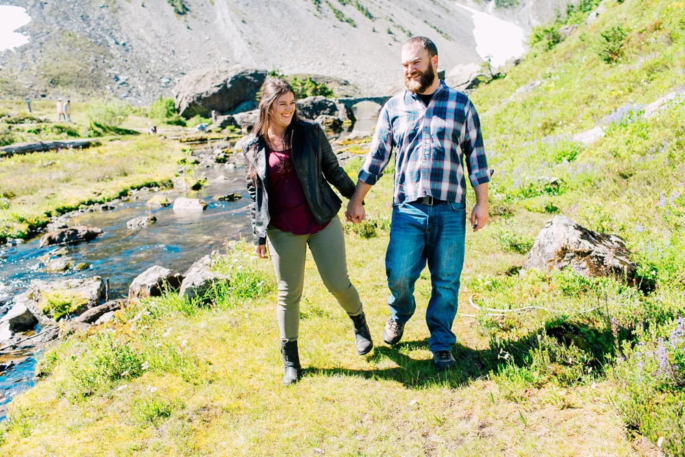 012-bellingham-engagement-photographer-katheryn-moran-picture-lake-mount-baker-john-belle.jpg