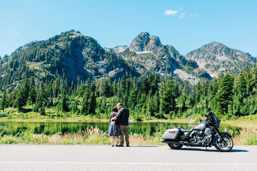 021-bellingham-engagement-photographer-katheryn-moran-picture-lake-mount-baker-john-belle.jpg