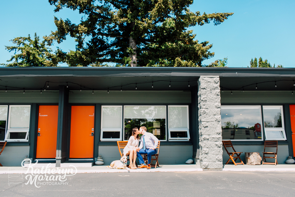 017-bellingham-wedding-photographer-katheryn-moran-heliotrope-hotel-adventure-styled-session.jpg