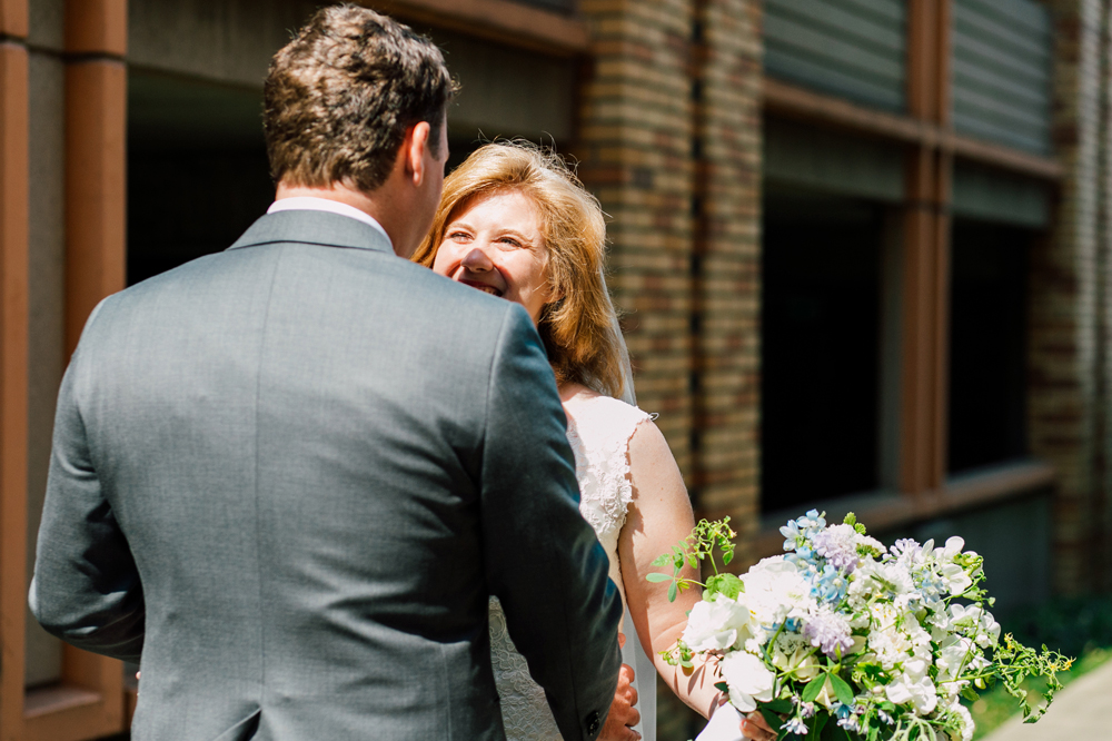 012-seattle-wedding-photographer-katheryn-moran-pacific-tower-elyse-jayson-stemmler.jpg