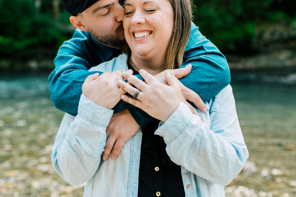 016-bellingham-engagement-photographer-mount-baker-north-fork-brewery-emma-eric.jpg