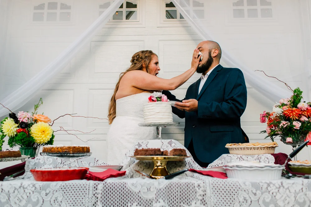 061-bellingham-wedding-photographer-backyard-intimate-savannah-victor.jpg