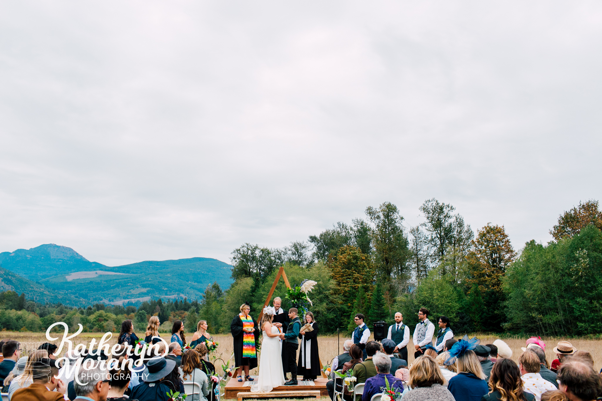 bellingham-wedding-photographer-wandering-waters-emma-eric-2018-30.jpg