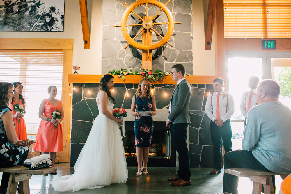 Bellingham Wedding Photographer Katheryn Moran Squalicum Boathouse