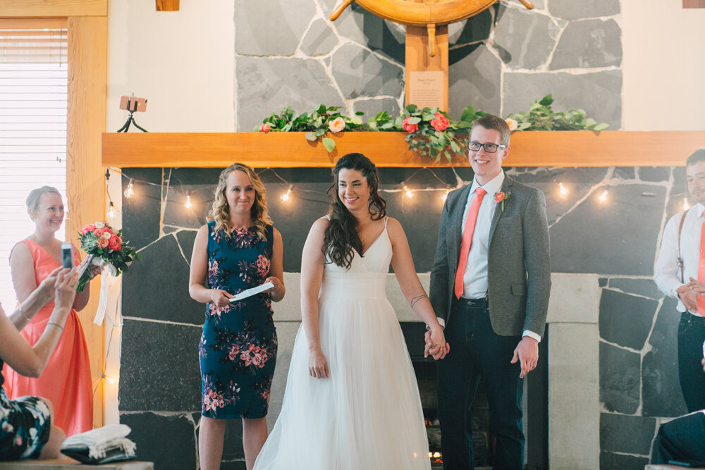 026-bellingham-wedding-photographer-squalicum-boathouse-katheryn-moran-erin-brent-2018.jpg