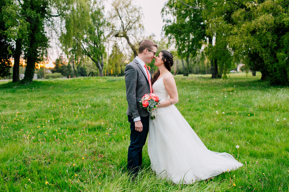Bellingham Wedding Photographer Katheryn Moran Squalicum Boathouse