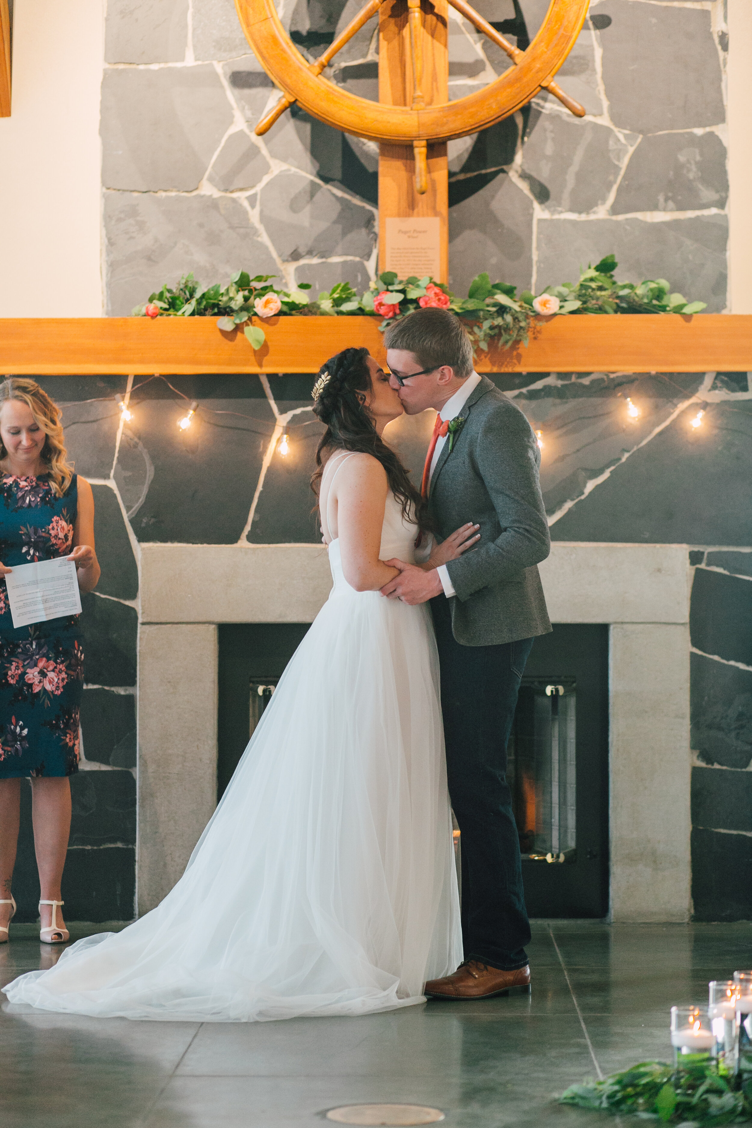 Bellingham Wedding Photographer Katheryn Moran Squalicum Boathouse