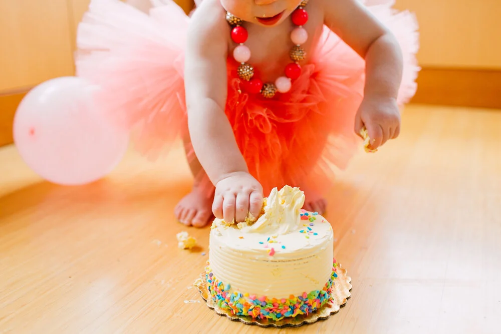 Bellingham One year Cake Smash Photographer Katheryn Moran 