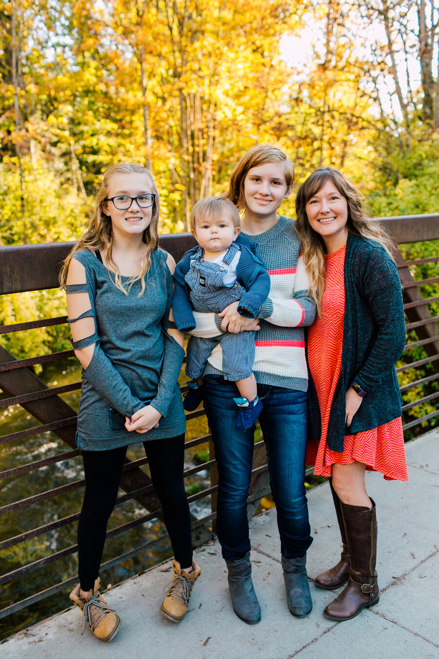 009-Bellingham-family-photographer-katheryn-moran-whatcom-falls-park-palmer-2018.jpg