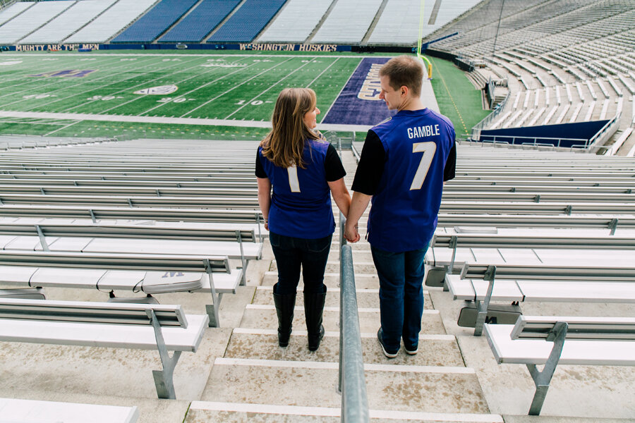 Seattle Engagement Photographer Woodland Park Zoo UW Stadium Katheryn Moran Photography 