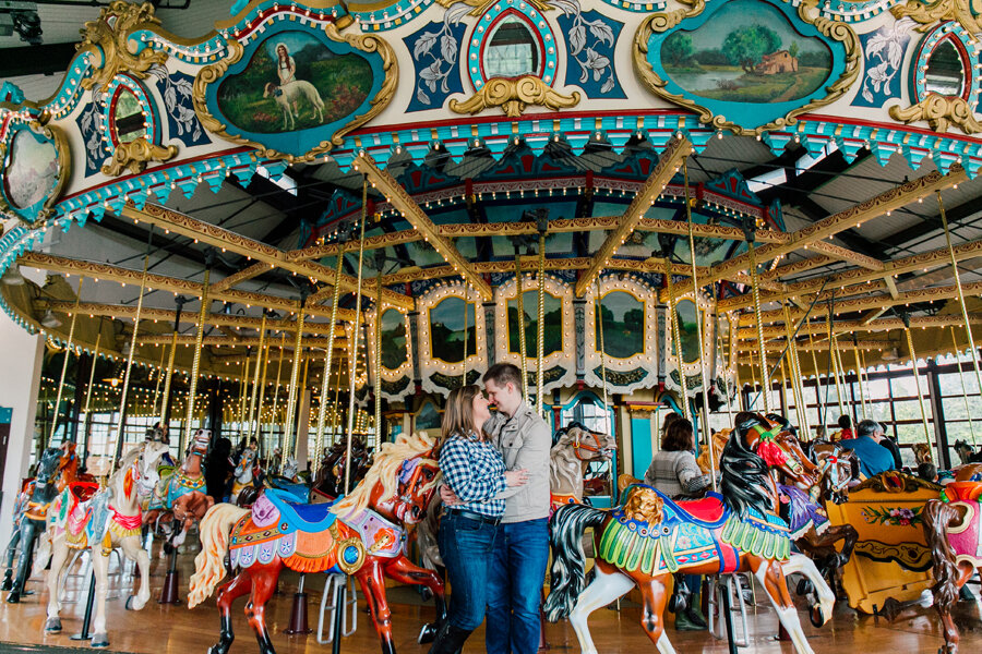 Woodland Park Zoo Seattle Engagement Photographer 