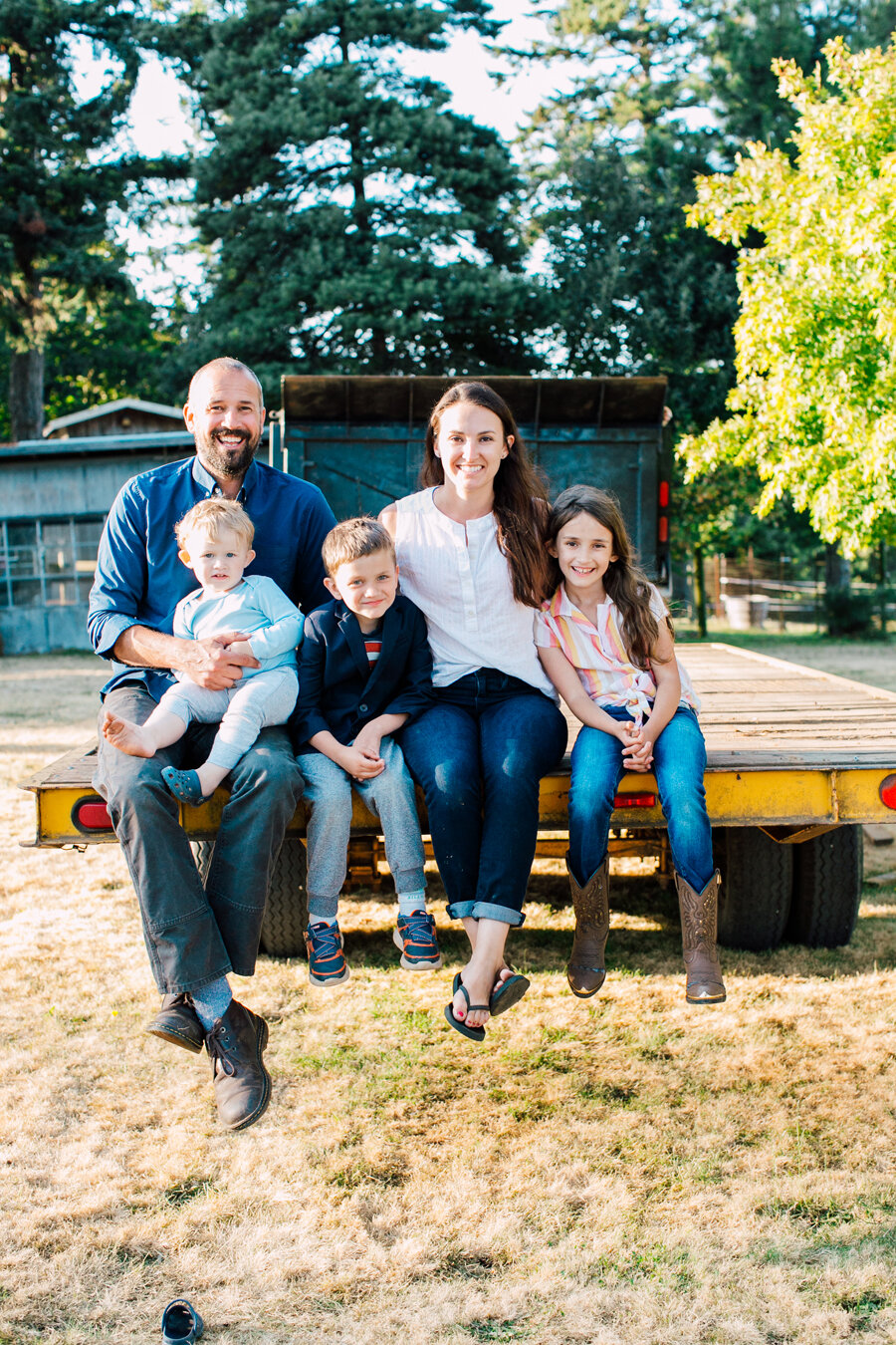 022-bellingham-family-photographer-lummi-island-katheryn-moran-hudson-2020.jpg