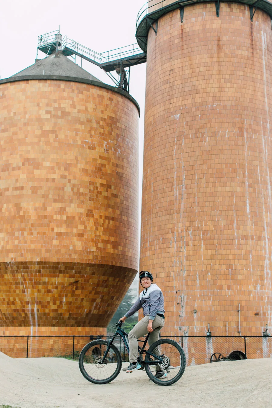 Waypoint Park Bellingham Photographer Katheryn Moran Senior Portrait Photographer Ash